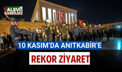 10 Kasım’da Anıtkabir’e rekor ziyaret: 1 milyon 219 bin 148 kişi