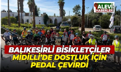 Balıkesirli bisikletçiler Midilli’de dostluk için pedal çevirdi